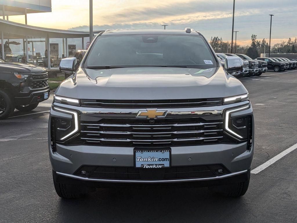 new 2025 Chevrolet Suburban car, priced at $85,180