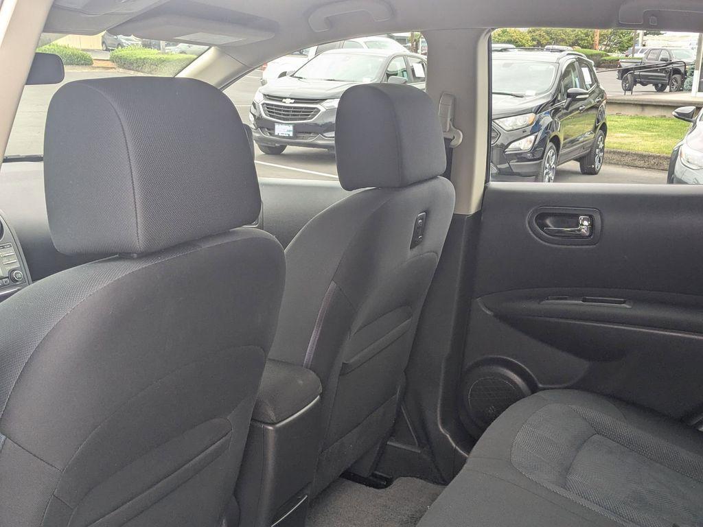 used 2015 Nissan Rogue Select car, priced at $11,740