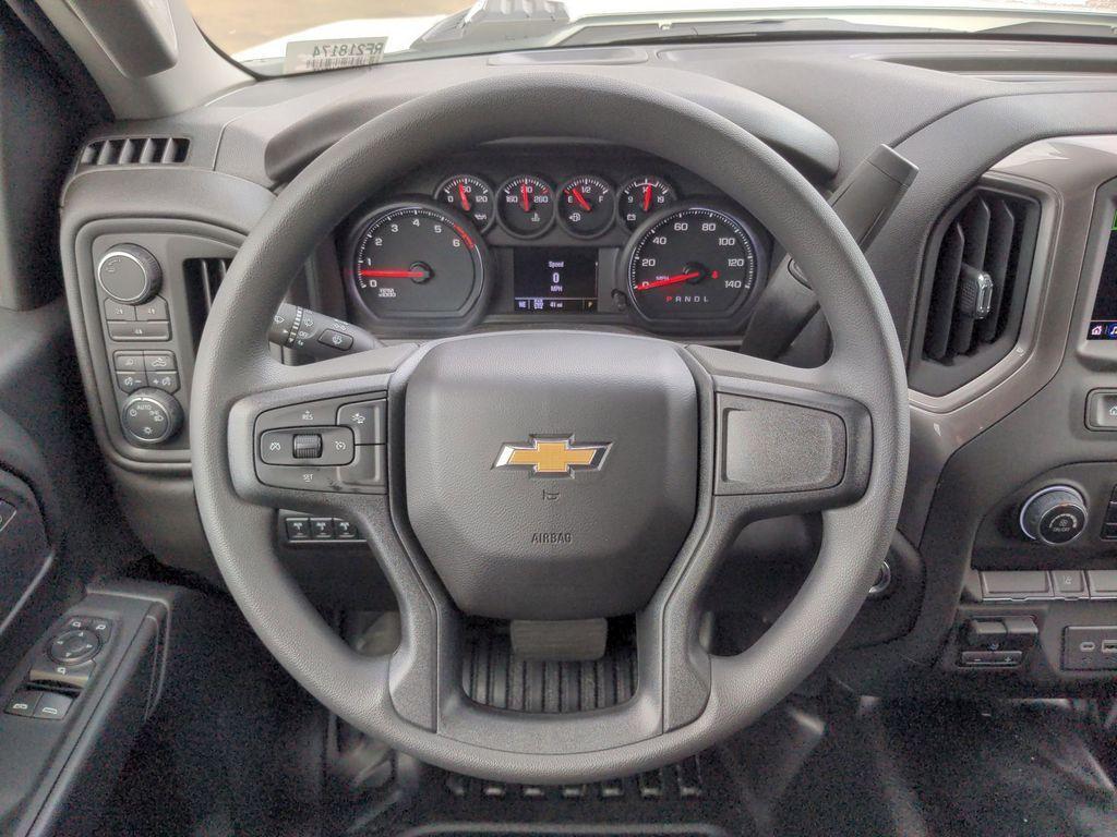 new 2024 Chevrolet Silverado 2500 car, priced at $59,995