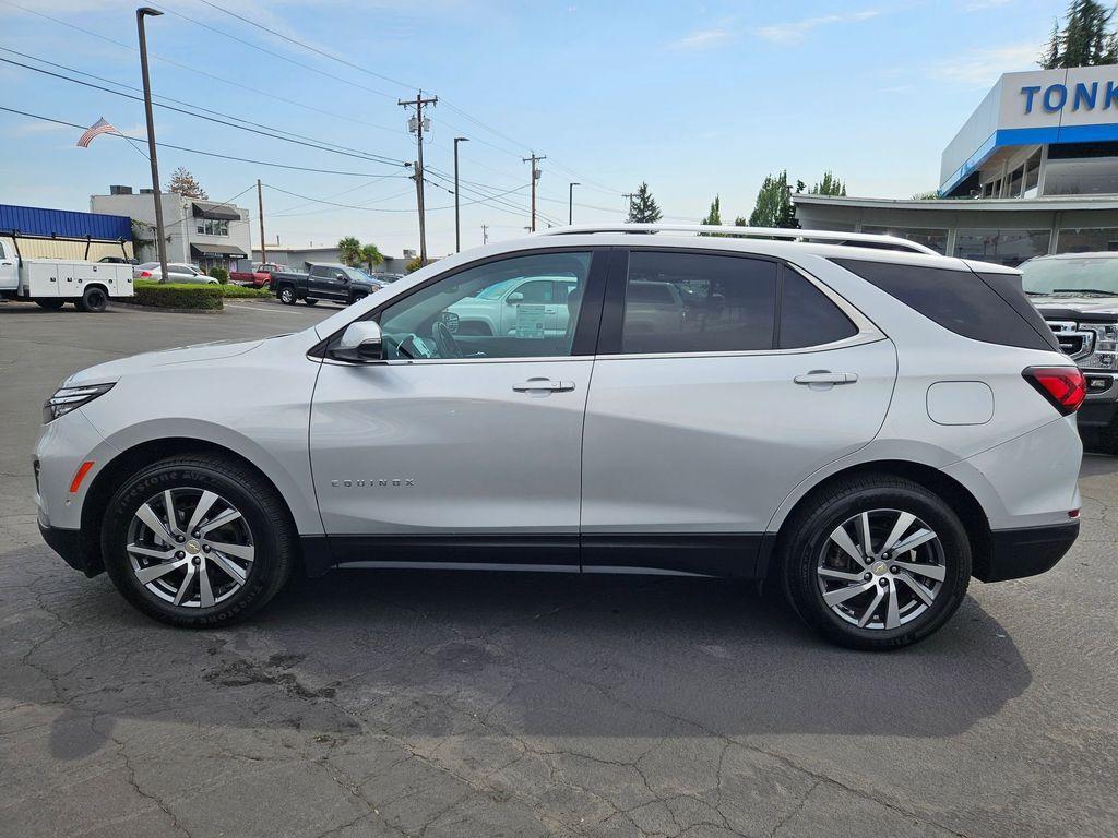 used 2022 Chevrolet Equinox car, priced at $23,704