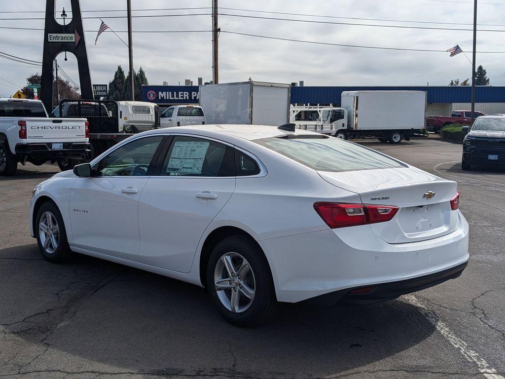 new 2025 Chevrolet Malibu car, priced at $26,115