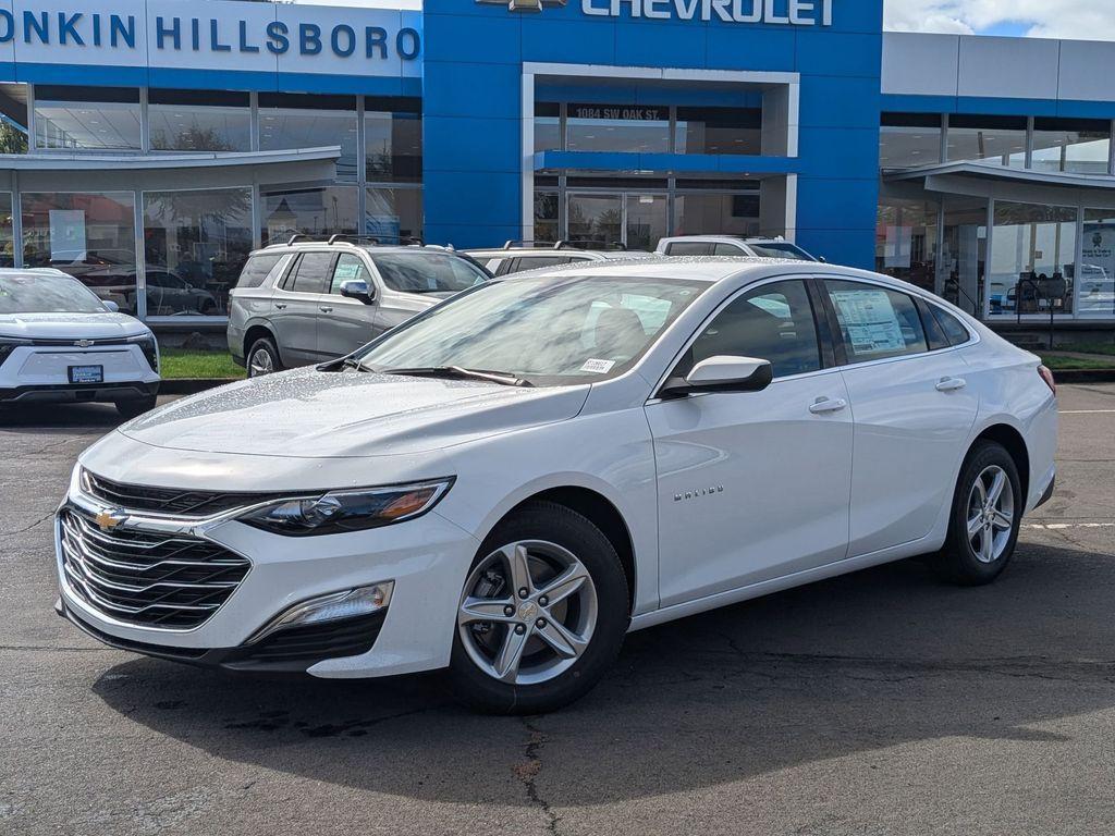 new 2025 Chevrolet Malibu car, priced at $26,115