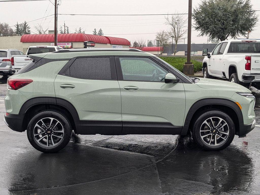 new 2025 Chevrolet TrailBlazer car, priced at $30,998