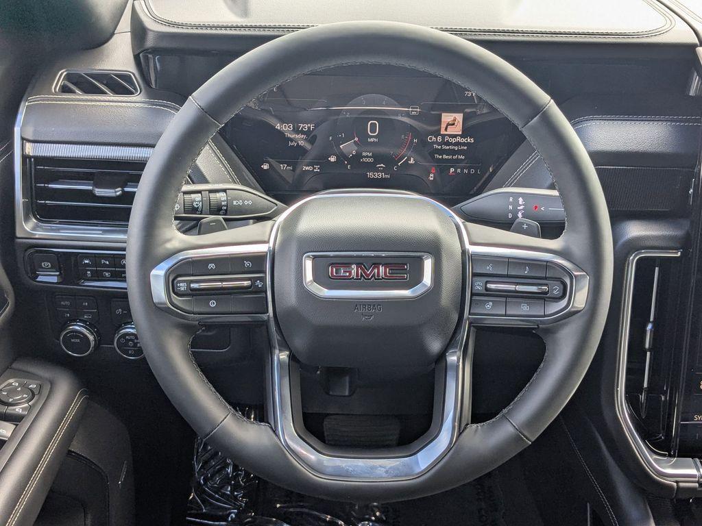 used 2025 GMC Yukon car, priced at $69,776