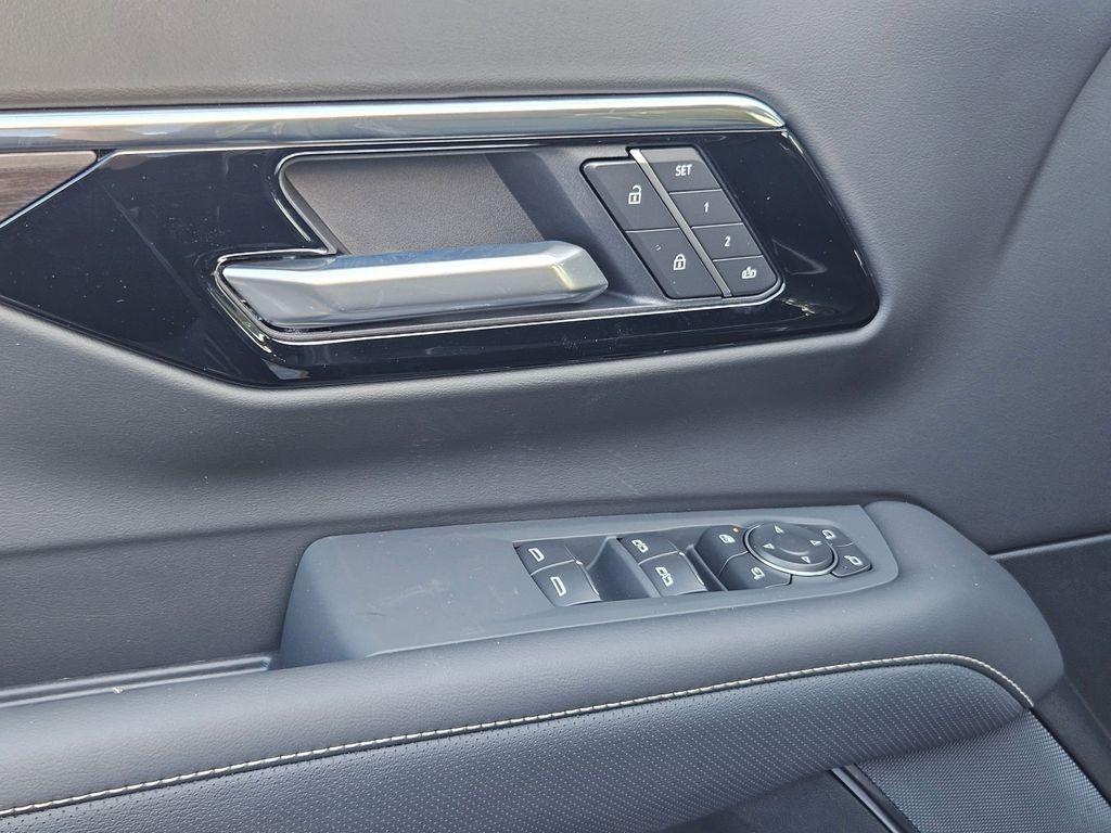 new 2026 Chevrolet Suburban car, priced at $92,375