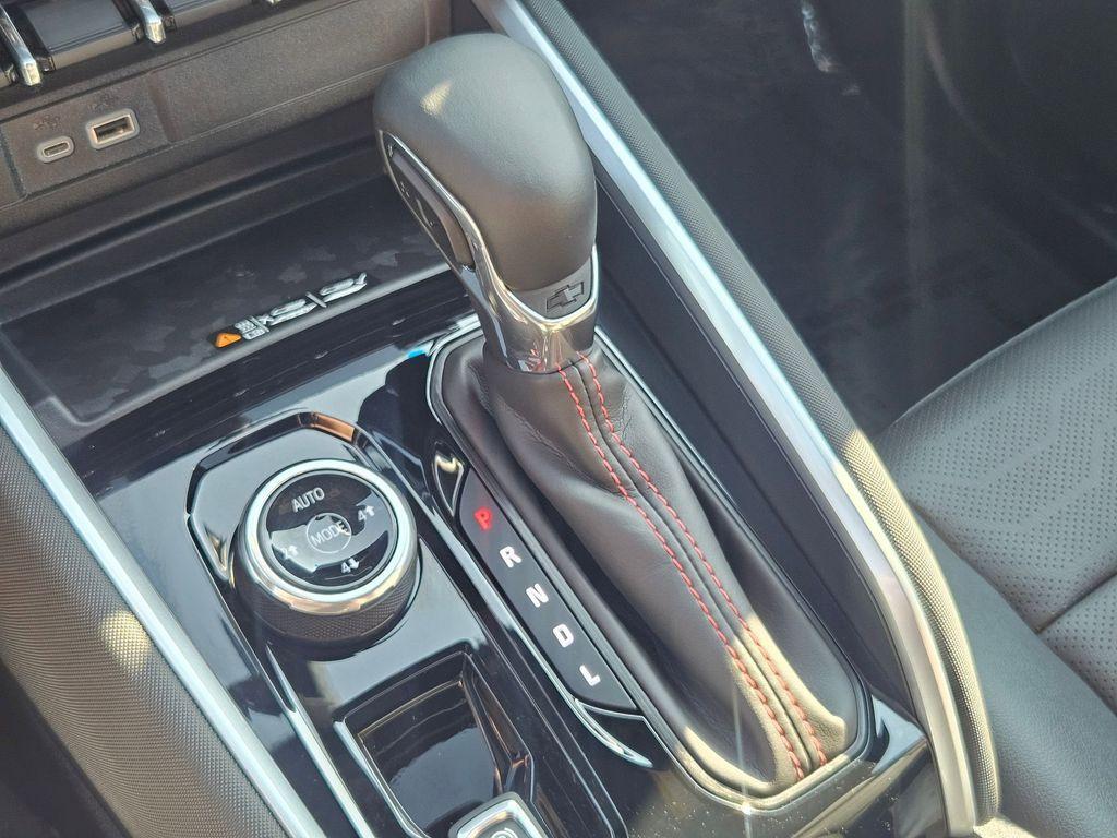 new 2026 Chevrolet Colorado car, priced at $45,992