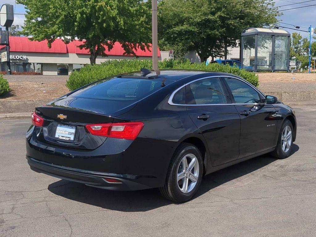 new 2025 Chevrolet Malibu car, priced at $25,897