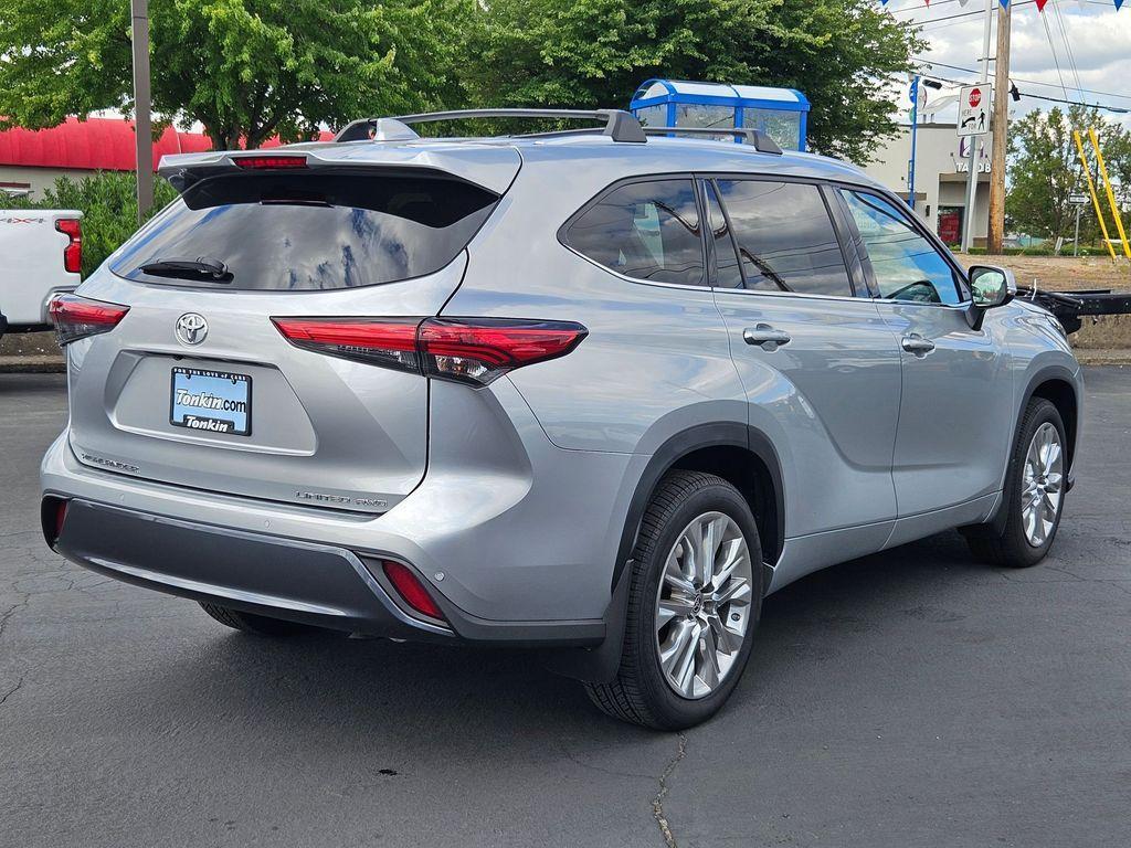 used 2021 Toyota Highlander car, priced at $37,949