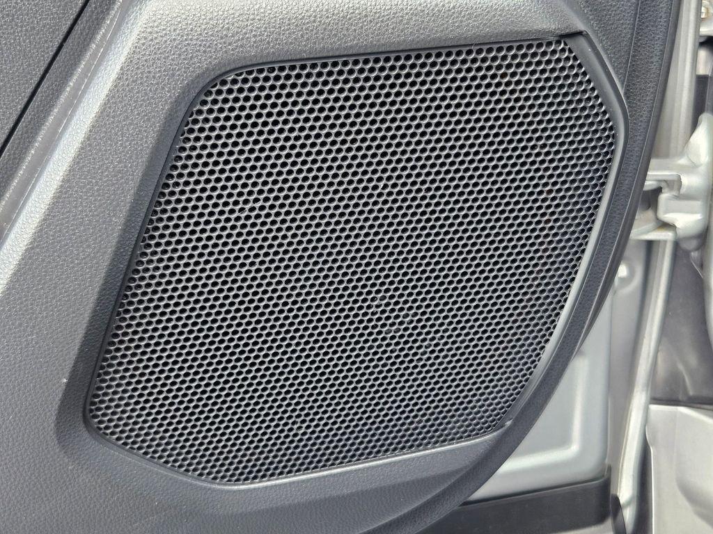 used 2021 Toyota Highlander car, priced at $37,949