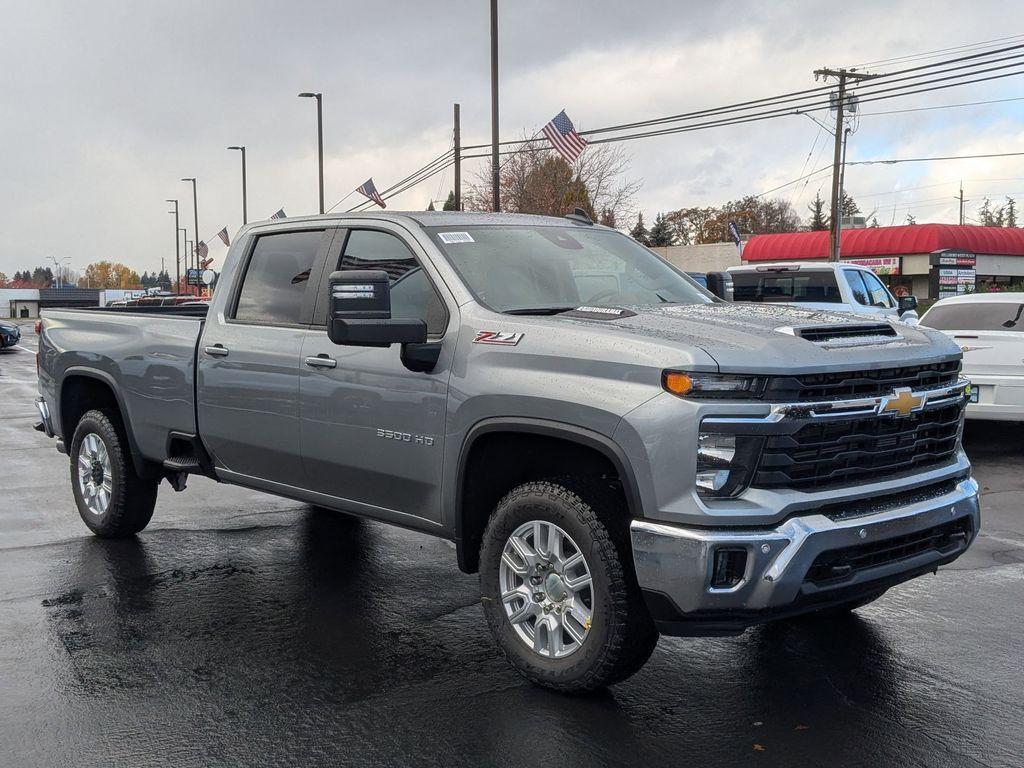 new 2025 Chevrolet Silverado 3500 car, priced at $76,060