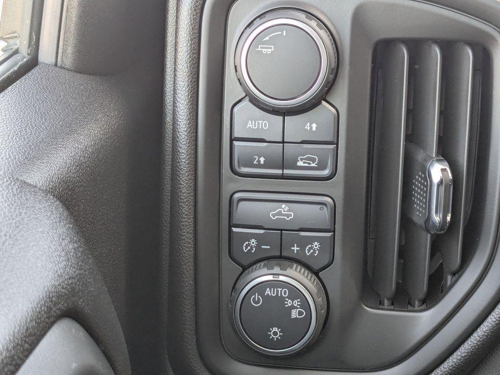 new 2025 Chevrolet Silverado 1500 car, priced at $53,520