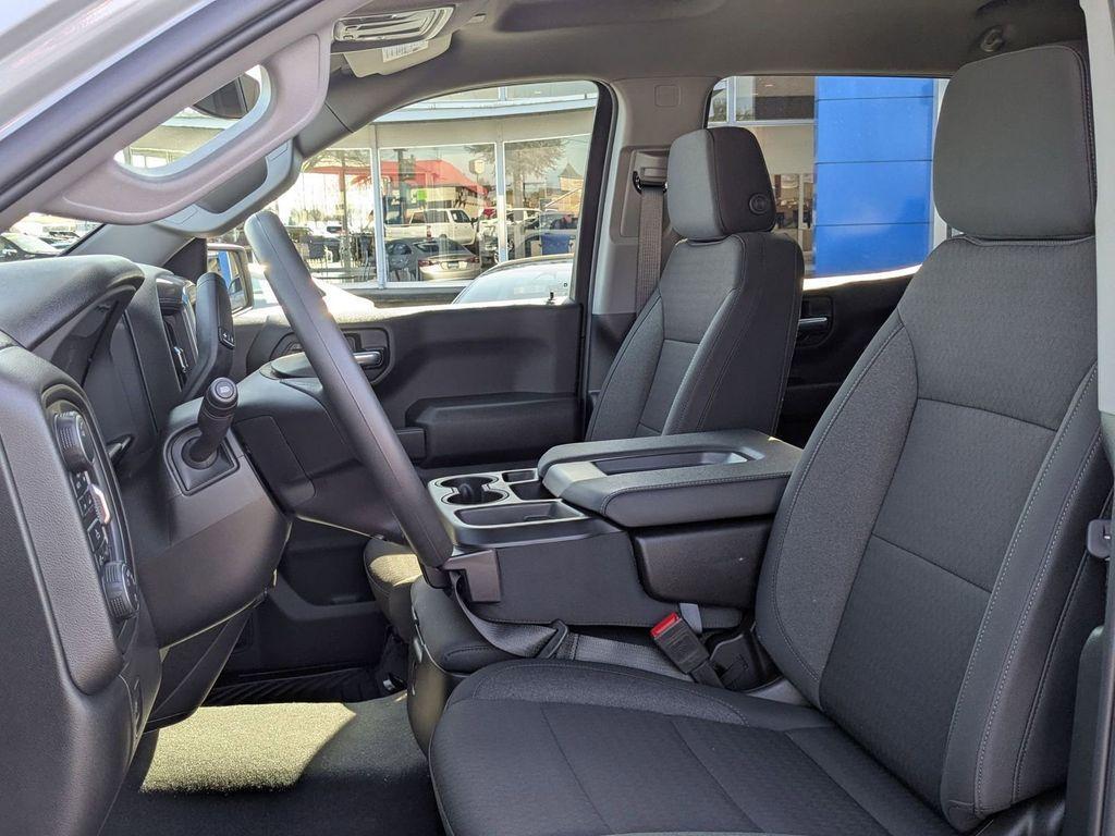 new 2025 Chevrolet Silverado 1500 car, priced at $47,525