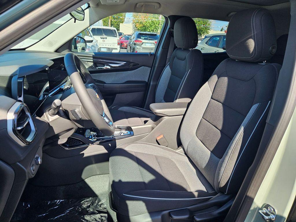 new 2026 Chevrolet TrailBlazer car, priced at $30,550