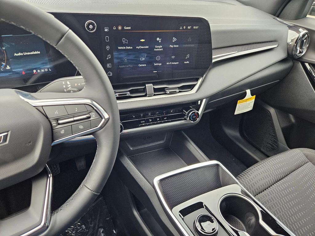 new 2026 Chevrolet Equinox car, priced at $30,984