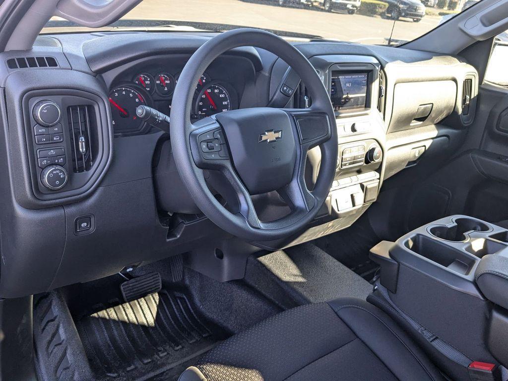 new 2025 Chevrolet Silverado 1500 car, priced at $45,060