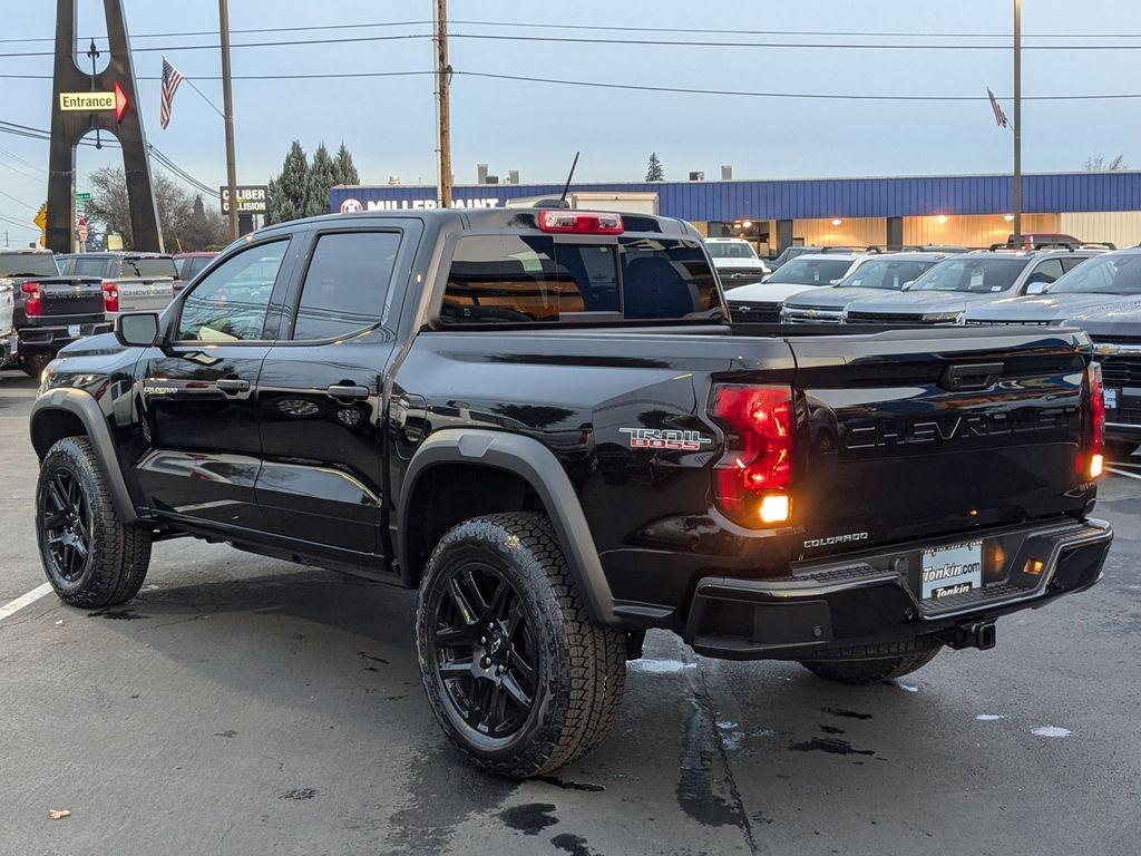 new 2024 Chevrolet Colorado car, priced at $43,070