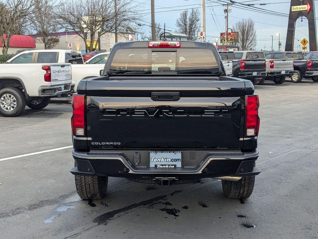 new 2024 Chevrolet Colorado car, priced at $43,070