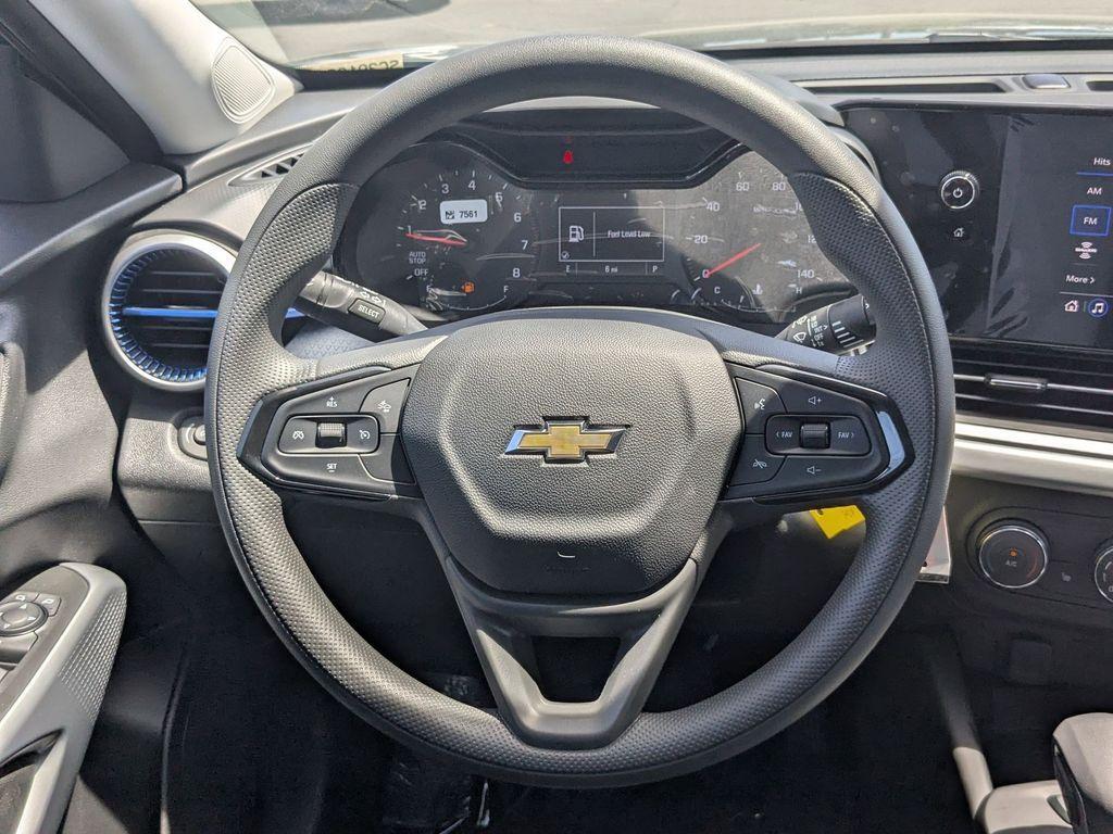 new 2025 Chevrolet Trax car, priced at $23,560