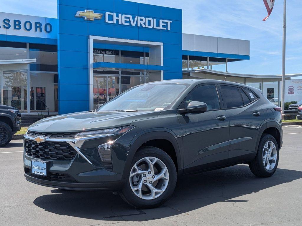 new 2025 Chevrolet Trax car, priced at $23,560