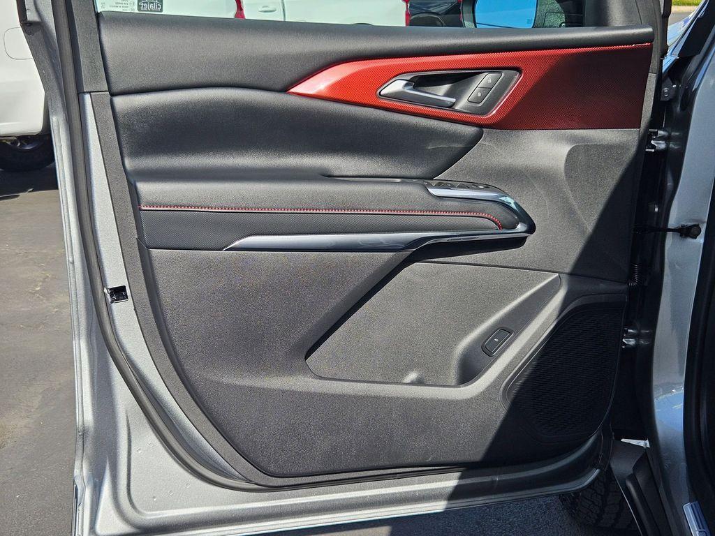 new 2026 Chevrolet Traverse car, priced at $52,594