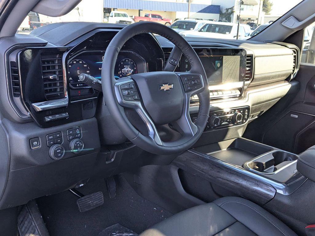 new 2025 Chevrolet Silverado 3500 car, priced at $81,565