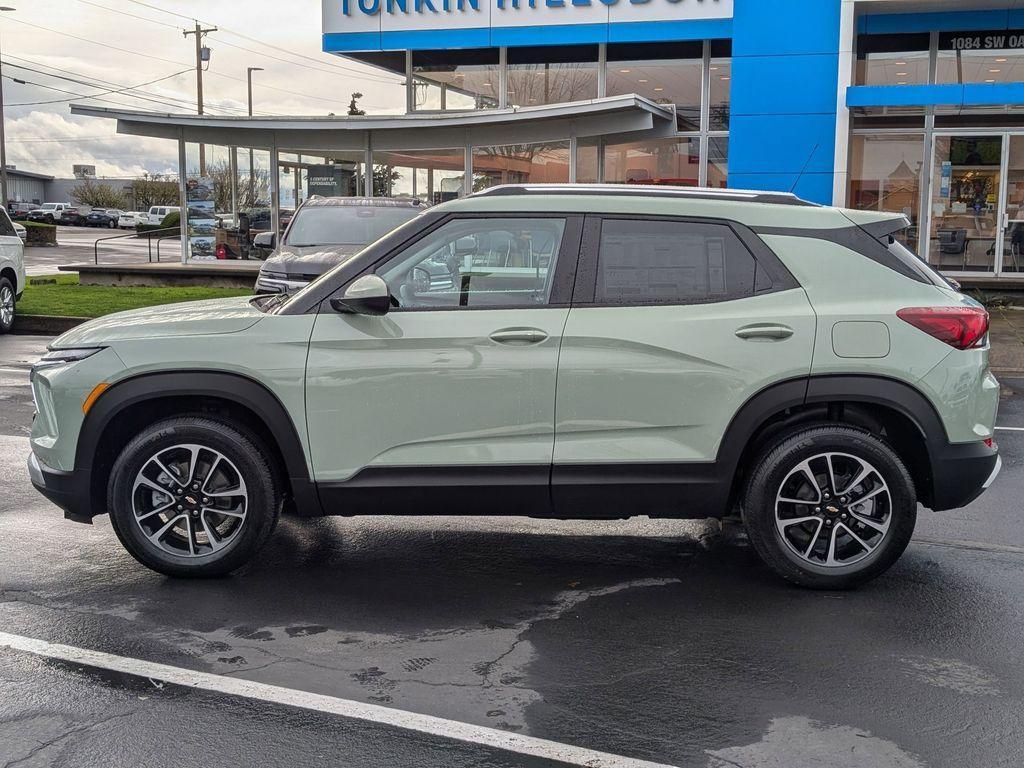 new 2025 Chevrolet TrailBlazer car, priced at $31,725