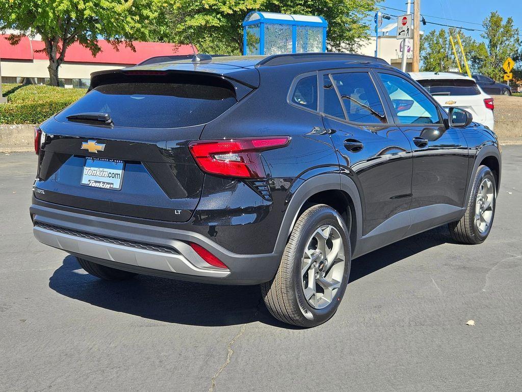 new 2025 Chevrolet Trax car, priced at $21,821