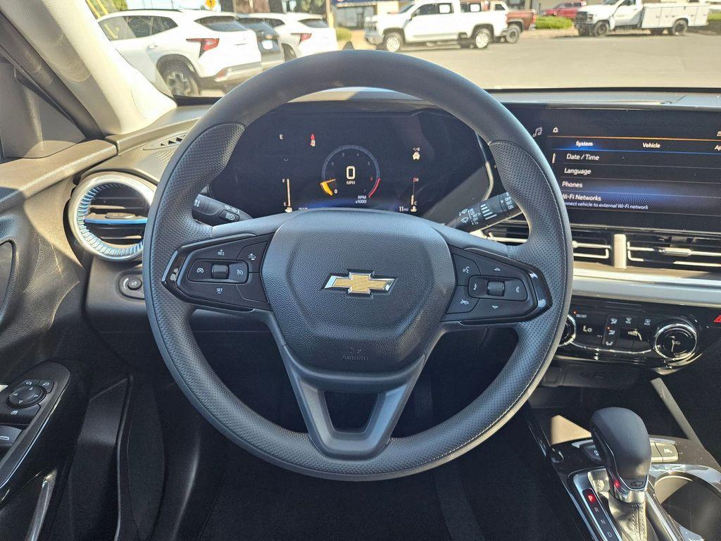 new 2025 Chevrolet Trax car, priced at $21,821