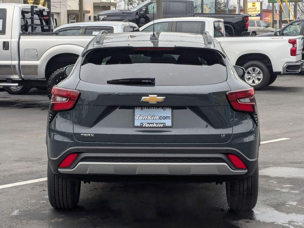 new 2025 Chevrolet Trax car, priced at $24,985