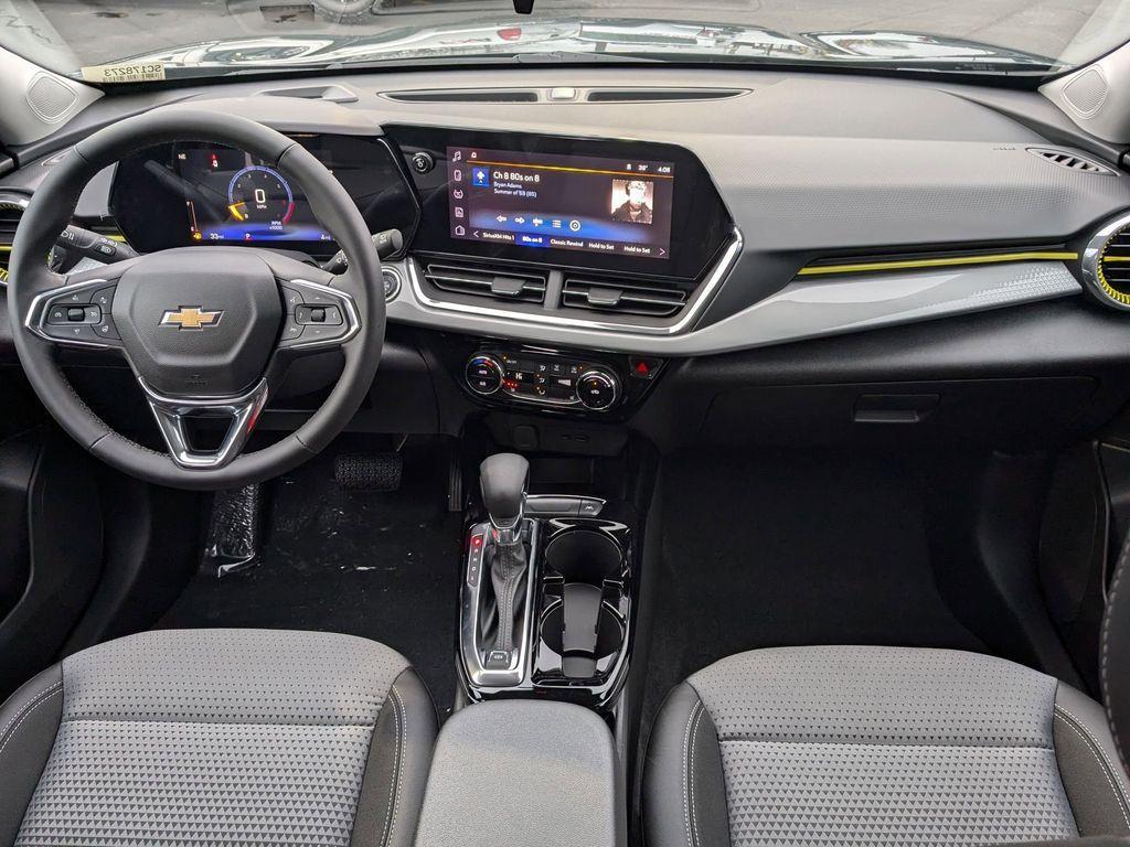 new 2025 Chevrolet Trax car, priced at $24,985