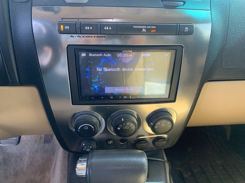 used 2008 Hummer H3 car, priced at $13,879