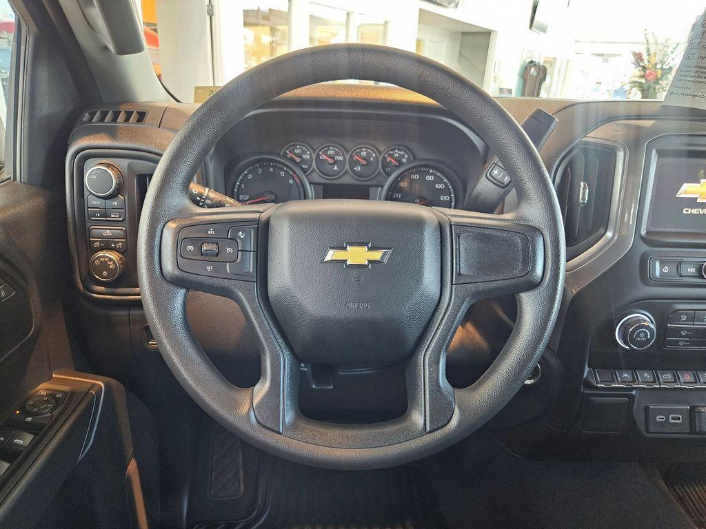 new 2026 Chevrolet Silverado 1500 car, priced at $47,720