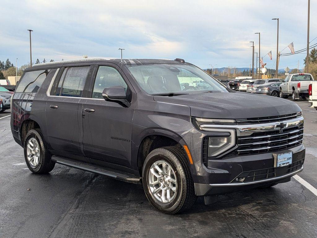 new 2025 Chevrolet Suburban car, priced at $77,015