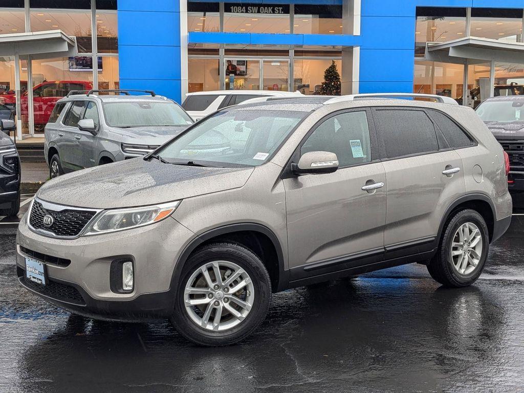 used 2015 Kia Sorento car, priced at $10,994