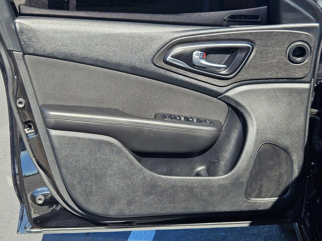 used 2016 Chrysler 200 car, priced at $11,995