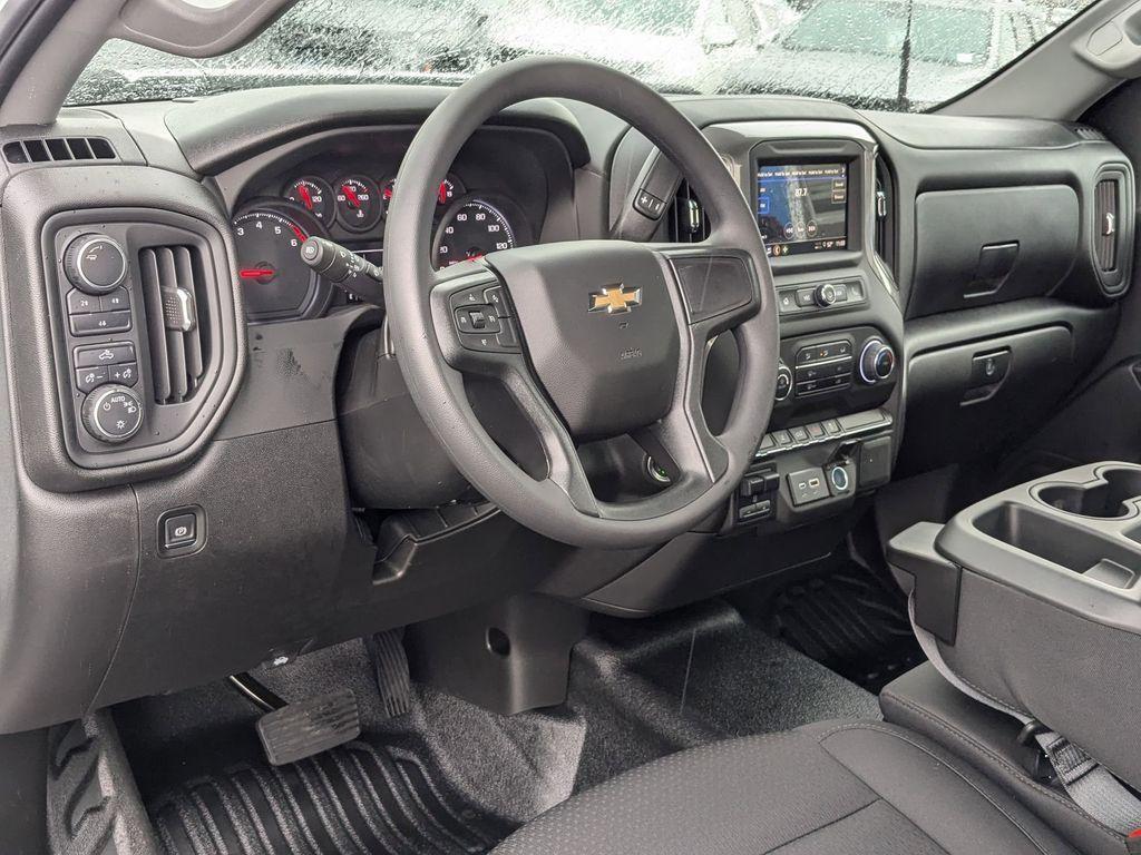 new 2025 Chevrolet Silverado 2500 car, priced at $49,920