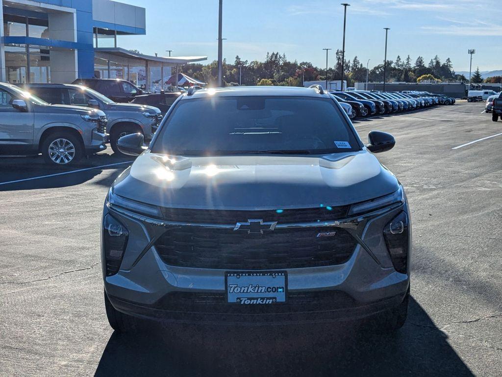 new 2025 Chevrolet Trax car, priced at $26,335