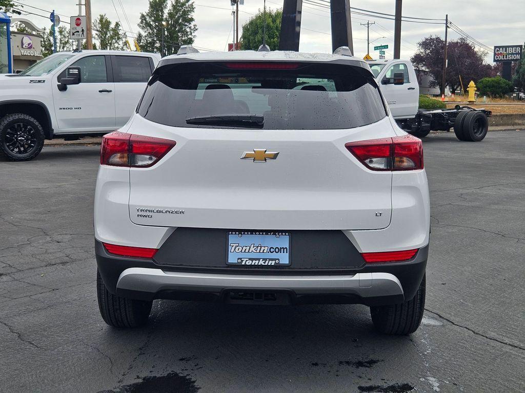 new 2026 Chevrolet TrailBlazer car, priced at $28,065