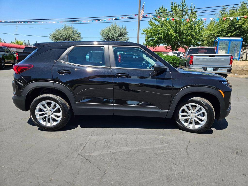 new 2026 Chevrolet TrailBlazer car, priced at $26,590