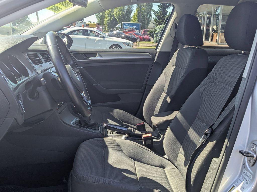 used 2017 Volkswagen Golf SportWagen car, priced at $13,994