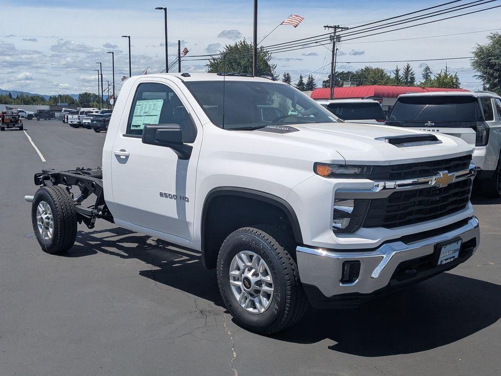 new 2025 Chevrolet Silverado 2500 car, priced at $44,497
