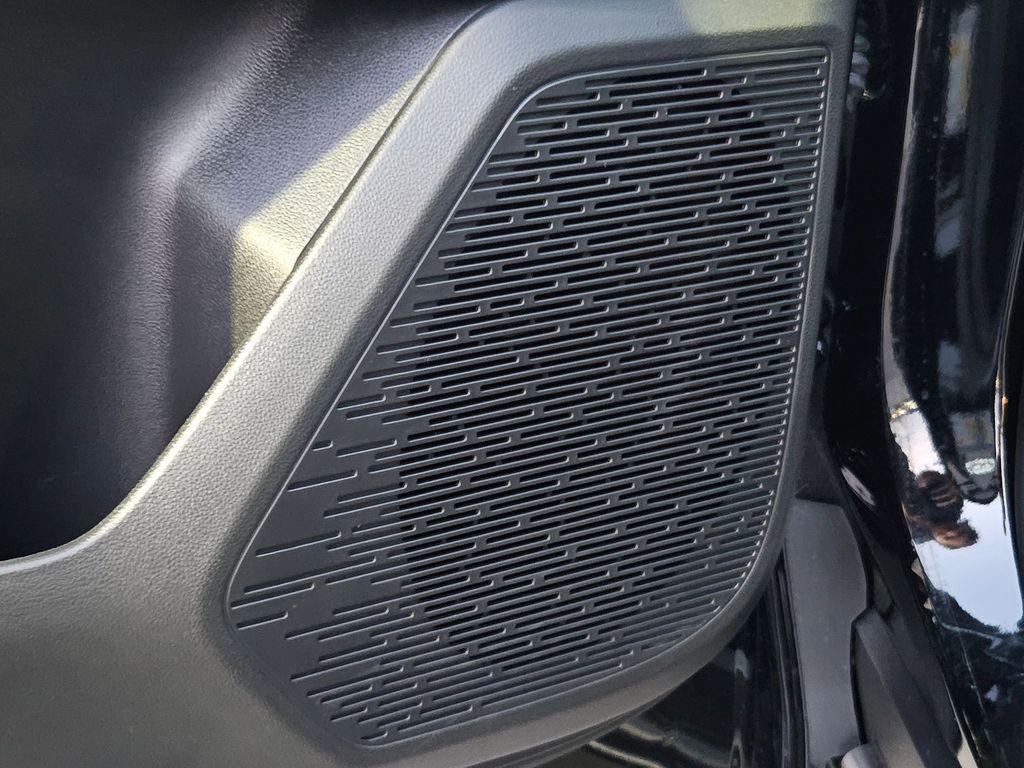 new 2026 Chevrolet Equinox car, priced at $31,459