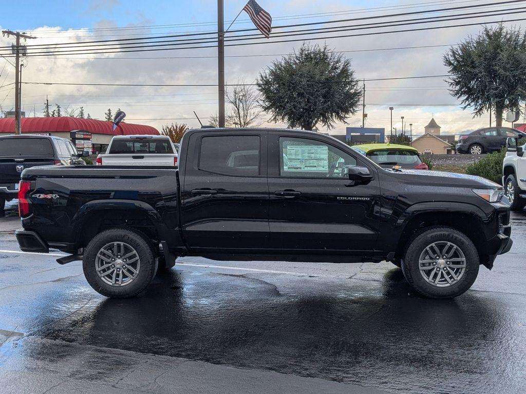 new 2024 Chevrolet Colorado car, priced at $41,250