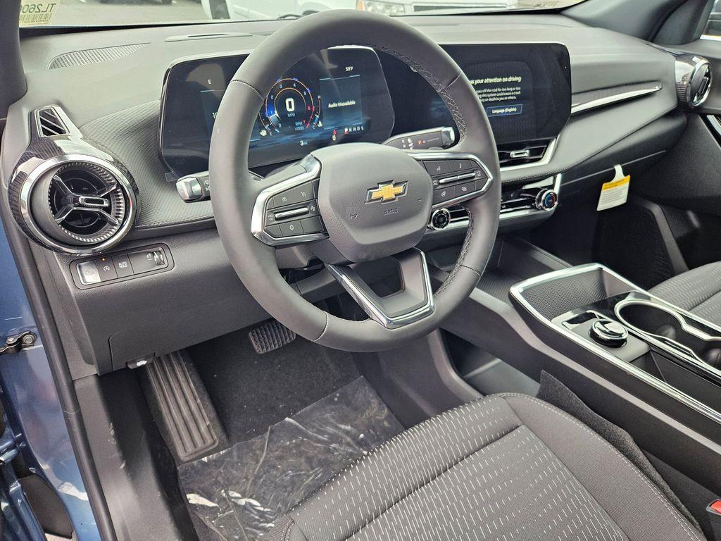new 2026 Chevrolet Equinox car, priced at $29,444