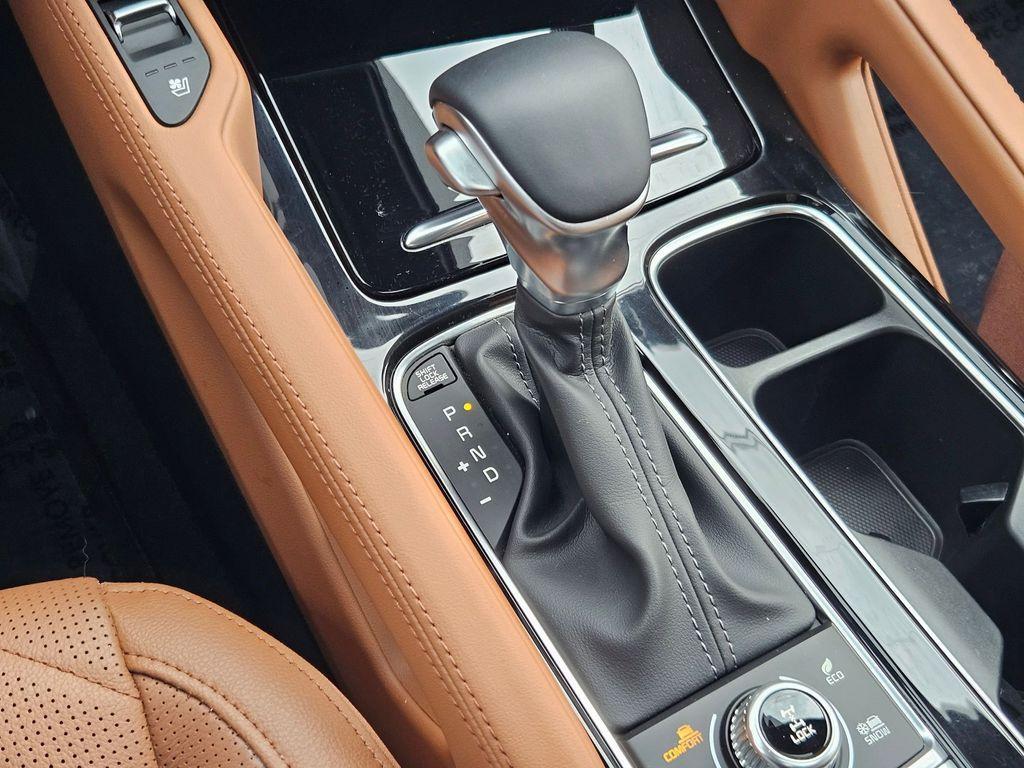 used 2025 Kia Telluride car, priced at $45,767