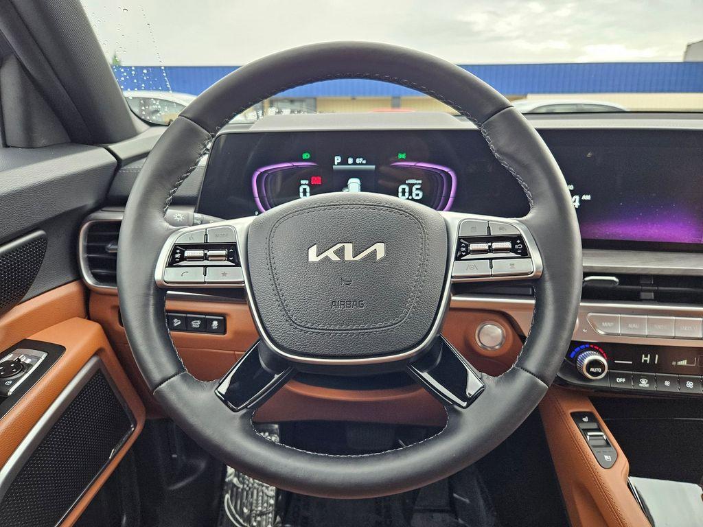 used 2025 Kia Telluride car, priced at $45,767