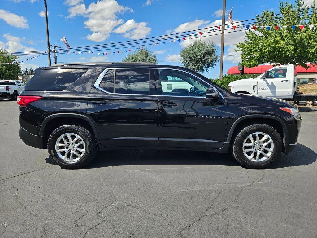 used 2019 Chevrolet Traverse car, priced at $17,667