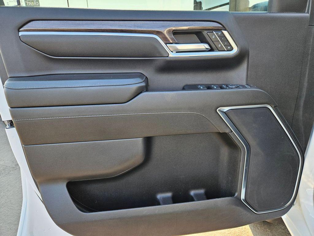 used 2024 Chevrolet Silverado 2500 car, priced at $66,967