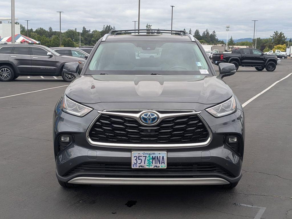 used 2021 Toyota Highlander Hybrid car, priced at $38,295