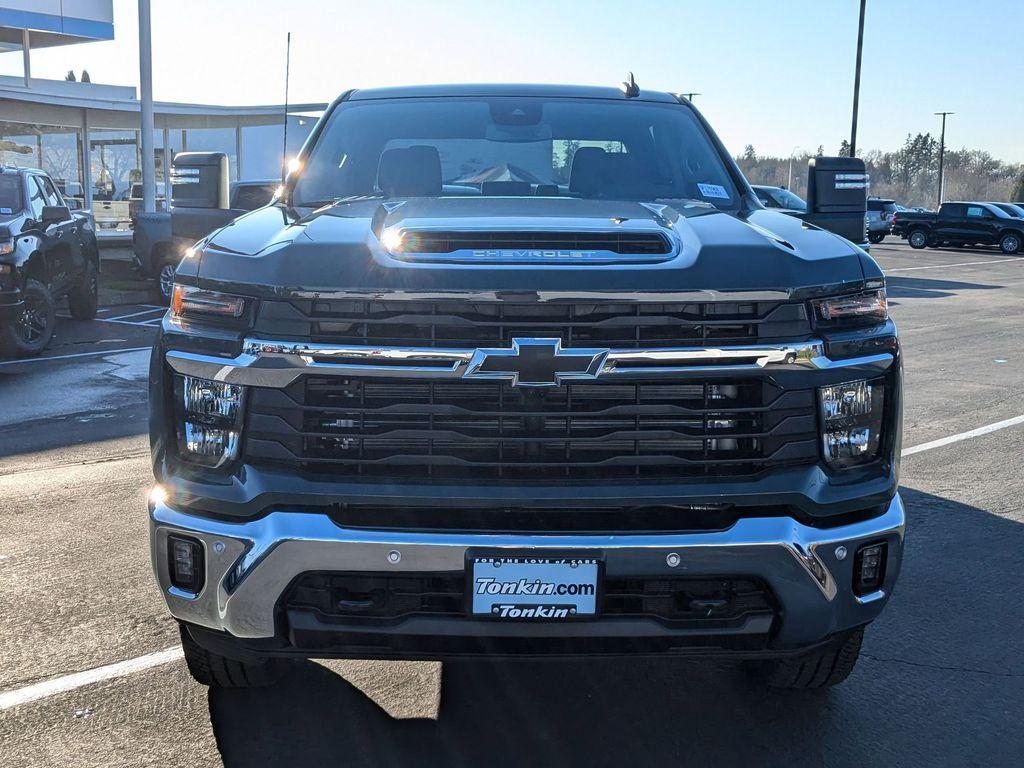 new 2025 Chevrolet Silverado 3500 car, priced at $70,140